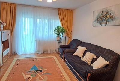 Apartament cu 3 camere decomandat în Brazda lui Novac - 2