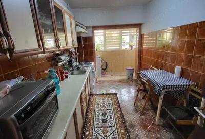 Apartament cu 3 camere decomandat, mobilat în Orizont - 10