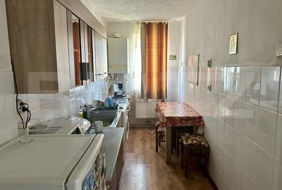 Apartament 3 camere de vanzare - Zona Kogalniceanu, Sebes - Etaj 4 - 4