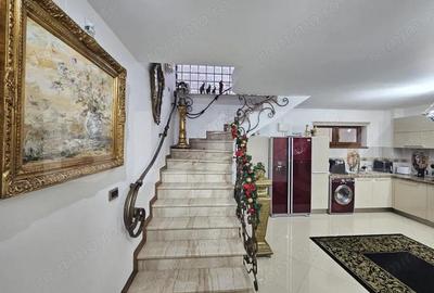 Casă cu 4 camere cu Teren 50 Mp în Cetate - 3