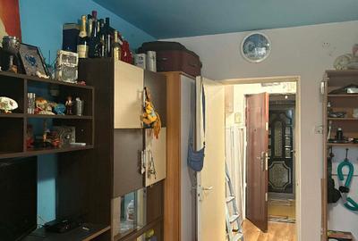 Garsoniera zona TRACTORUL, - 4