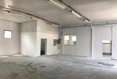 Spatiu industrial 200 mpTractorul - 1