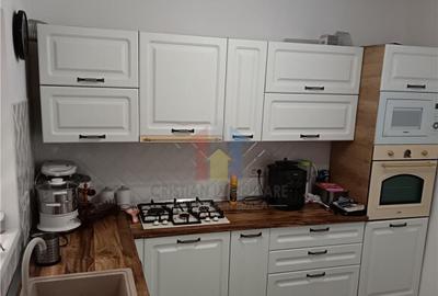 Casă cu 4 camere cu Teren 276 Mp în Central - 11