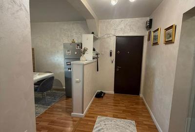 Apartament cu 3 camere semidecomandat, mobilat în Rahova - 3