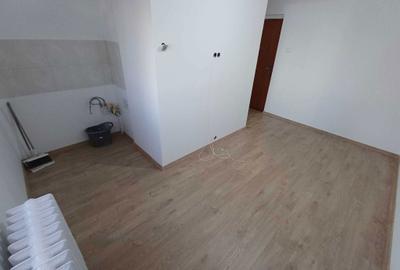 Garsonieră semidecomandată în Brâncoveanu - 6