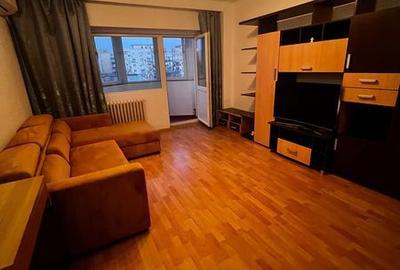 Garsonieră decomandată în Uverturii - 1