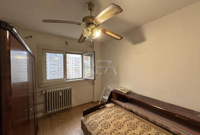 Apartament cu 4 camere decomandat în Turda - 7