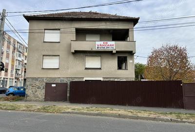 Vand imobil mare P+2,in Mun.arad,str,Poetului, st,461 mp,sc.386 mp. - 1