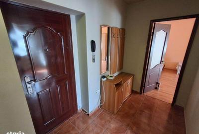 Apartament cu 2 camere decomandat în Central - 3