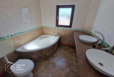 Spațiu comercial, în Central - 11