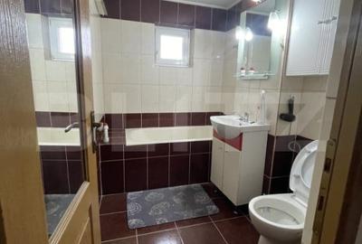 Apartament 3 camere, 68 mp, zona Lama - 6
