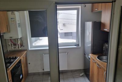 Apartament cu 2 camere decomandat în Exterior Vest