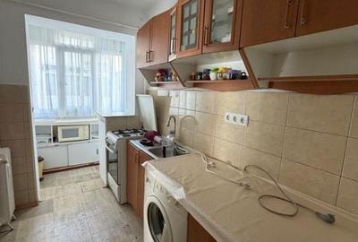 Apartament cu 3 camere decomandat în Central - 4