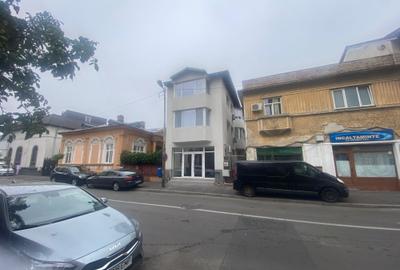 Spatiu comercial de inchiriat pe Strada Vasile Lascar 126, sector 2 - 2