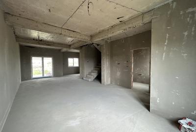 Duplex 4 camere, 123mp utili, 350mp teren in Mosnita Noua - 2