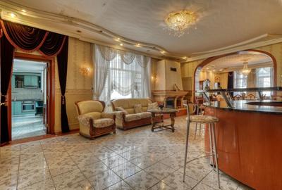Apartament cu 7 camere decomandat în Ultracentral - 4