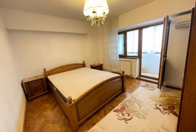 Apartament cu 3 camere decomandat, mobilat în Podu Roș - 3