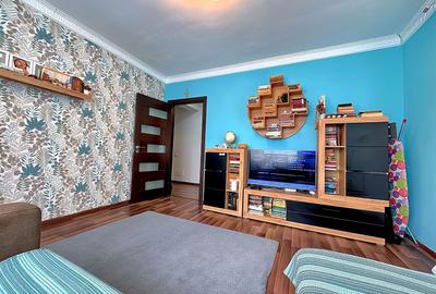 Apartament cu 3 camere decomandat, mobilat în 1 Decembrie 1918 - 12