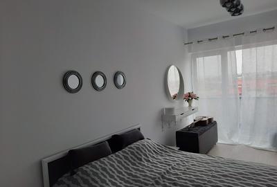 Apartament cu 2 camere semidecomandat în Prelungirea Ghencea