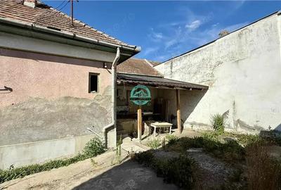 Vand casa cu 3 camere si 2 bai in zona centrala zona Casa de Pensii - 3