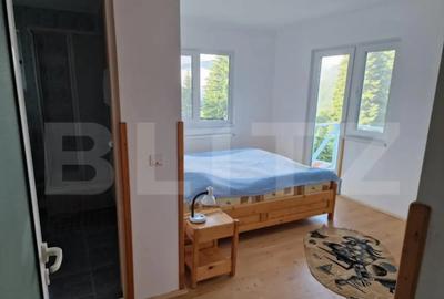 Casă cu 9 camere cu Teren 4900 Mp în Central - 3