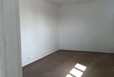 Spațiu comercial, de 130 mp, în Central - 7