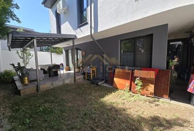 Vila la intrare in comuna Berceni , 4 camere - 6