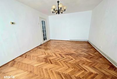 Apartament cu 4 camere decomandat în Băceni - 2