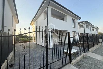 Casă cu 3 camere cu Teren 250 Mp în Micești - 2