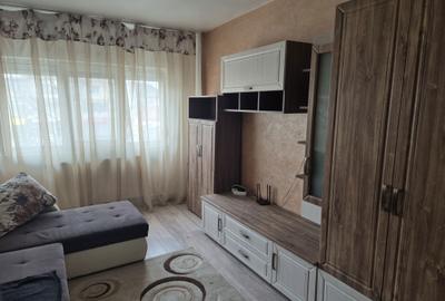Apartament cu 2 camere decomandat în Central - 2