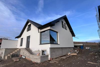 Casa Individuala - 180 mp utili - Predare la alb - 2