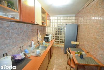 Apartament cu 2 camere decomandat, mobilat în Vitan - 4