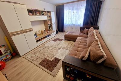 Apartament 3 camere de vanzare decomandat Inel 2 - 4