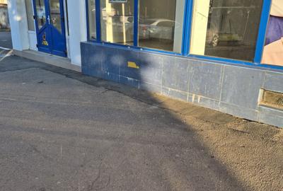 Spațiu comercial, de 104 mp, în Central - 6