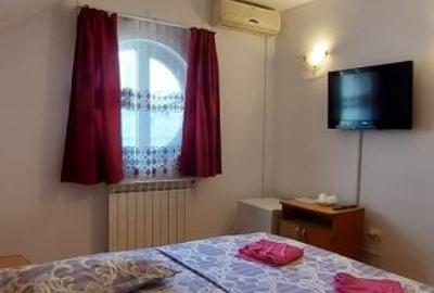 Exclusiv! Pensiune P+1+M pe partea marii  Eforie Nord - 269.000 euro(Cod E8+E10) - 46