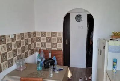 Apartament cu 3 camere decomandat, mobilat în Central - 5