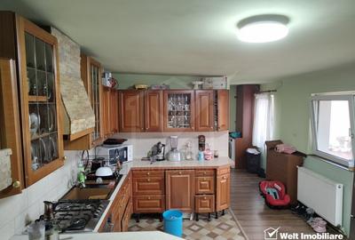 Casa solida cu teren generos 1000 mp – cartier Bulgaria - 3