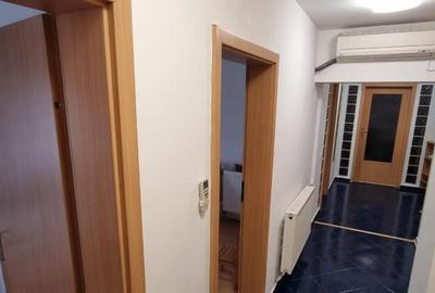Apartament trei camere etaj 1, mobilat elegant, dotat loc parcare Mall - 1