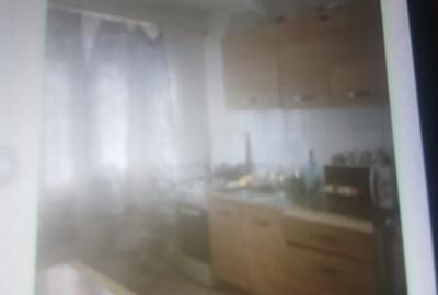 Casă cu 3 camere cu Teren 1800 Mp în Rădoiești - 2
