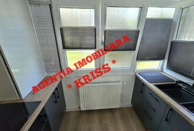 Apartament cu 3 camere decomandat în Teilor - 10