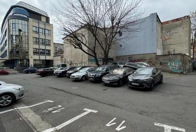 Teren agricol intravilan de 387 mp, în P-ța Romană - 1