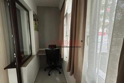 Apartament cu 2 camere decomandat în Apărătorii Patriei - 12