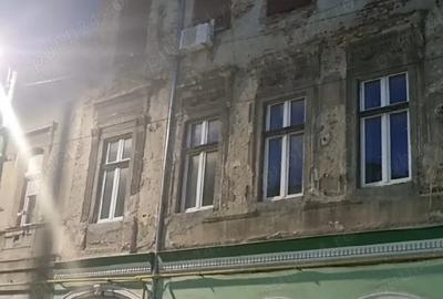 Apartament cu 3 camere nedecomandat în Ultracentral