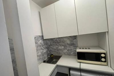 Proprietar,inchiriez garsoniera in vila,cartier DAMAROAIA,sector 1,capat tramvai 24,Autobuz ,Metrou - 6