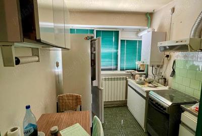 Vanzare apartament 3 camere decomandat zona Garii central (Braila) - 4