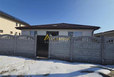 Casă cu 3 camere cu Teren 270 Mp în Berceni - 2