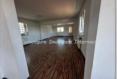 Casă cu 3 camere cu Teren 230 Mp în Casa de Cultură - 7