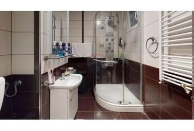 Apartament cu 3 camere decomandat în Berceni - 9