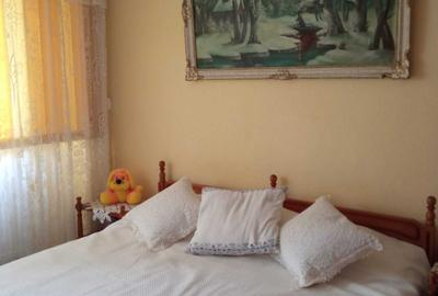 Apartament cu 2 camere decomandat în Micro 18 - 1