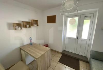Apartament cu 3 camere semidecomandat în Central - 2